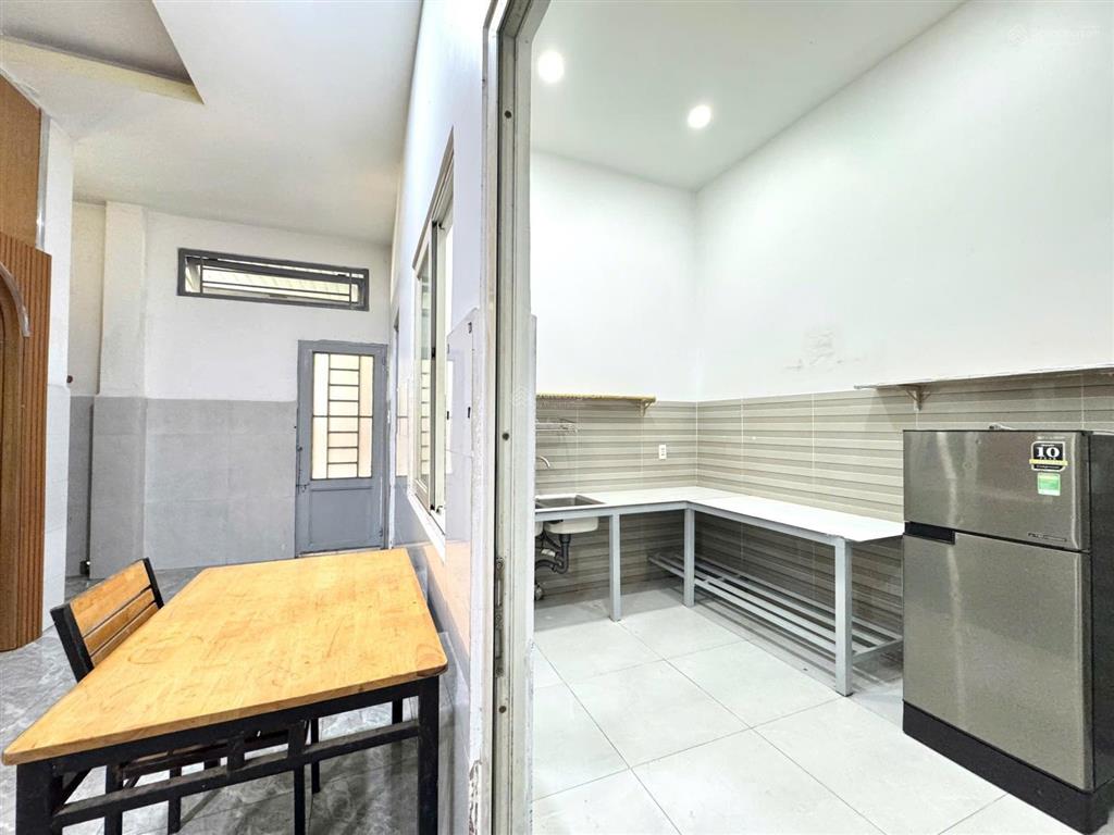 Căn hộ siêu hot cho thuê ở vườn lài, 8,5 triệu, 80m2, 2pn, 1wc