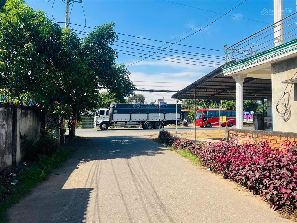 Bán lô đất thổ cư 218m2 lô góc 2 mặt tiền đường nhựa, sát quốc lộ 20 chỉ 300m dân cư hiện hữu
