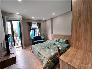 Cho thuê ccmini full nội thất như hình ban công to gần chợ bà chiểu