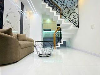 Nhà mới 3 tầng lạc long quân trung tâm chợ tân bình 10m ra hẻm xe hơi giá chỉ 3,45 tỷ