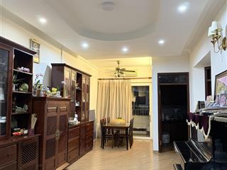 Căn hộ chung cư 24t1 hoàng đạo thuý