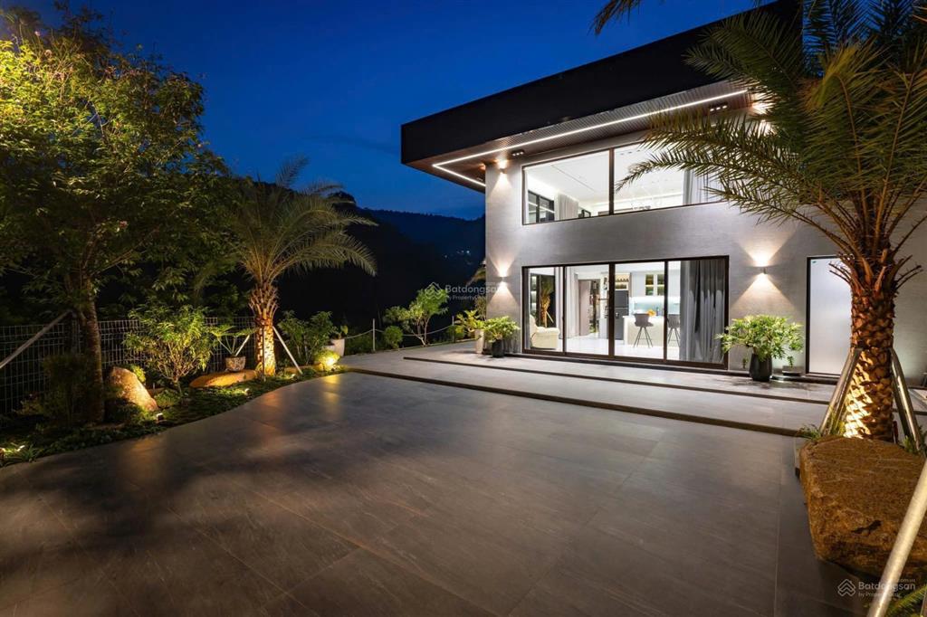 Villa view thông vĩnh viễn hồ tuyền lâm, diện tích khủng 1.124m² giá chỉ 14 tỷ