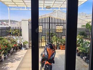 Nhà đẹp sổ xây dựng giá tốt không còn căn thứ 2 giá chỉ 4ty3 đường oto vào tận nơi