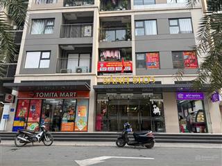 Gấp! căn 2 phòng ngủ diện tích 54,4m2 giá chỉ 70tr/m2 vinhomes smart city