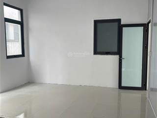 Cho thuê văn phòng d3  56 an vượng, 20m2, giá 6 triệu, có lối đi riêng, làm văn phòng nhỏ