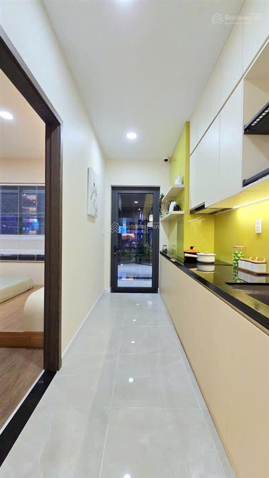 Chỉ 157 triệusở hữu căn hộ "view triệu đô" giữa quảng trường đa tầng và cầu kính