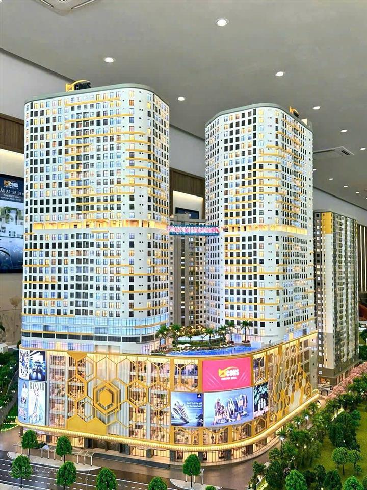 Chỉ 157 triệusở hữu căn hộ "view triệu đô" giữa quảng trường đa tầng và cầu kính
