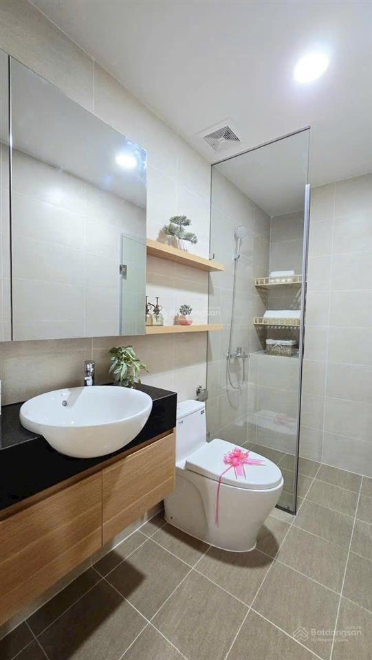 Chỉ 157 triệusở hữu căn hộ "view triệu đô" giữa quảng trường đa tầng và cầu kính