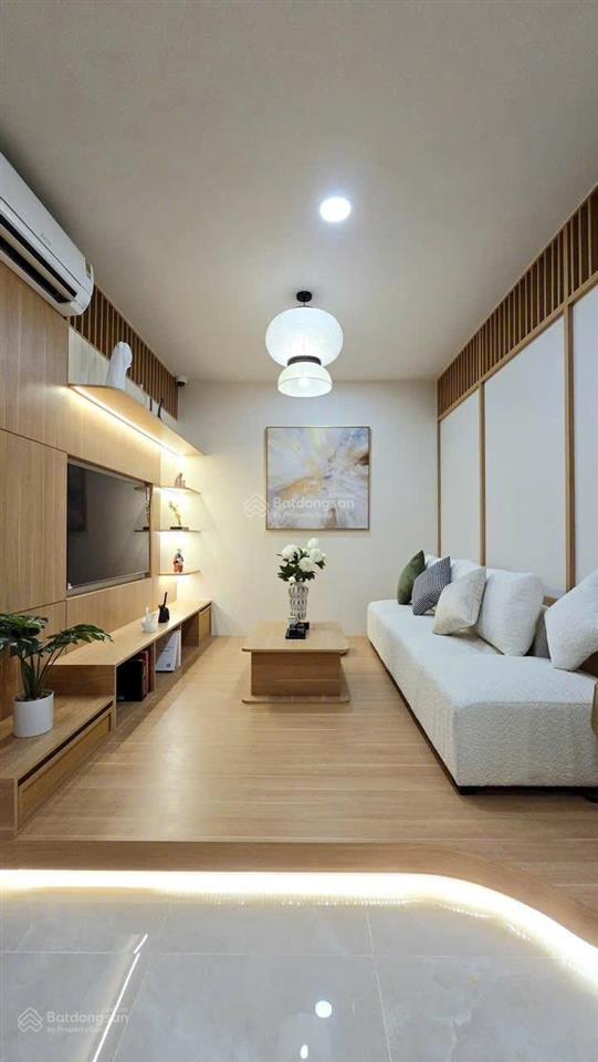 Chỉ 157 triệusở hữu căn hộ "view triệu đô" giữa quảng trường đa tầng và cầu kính