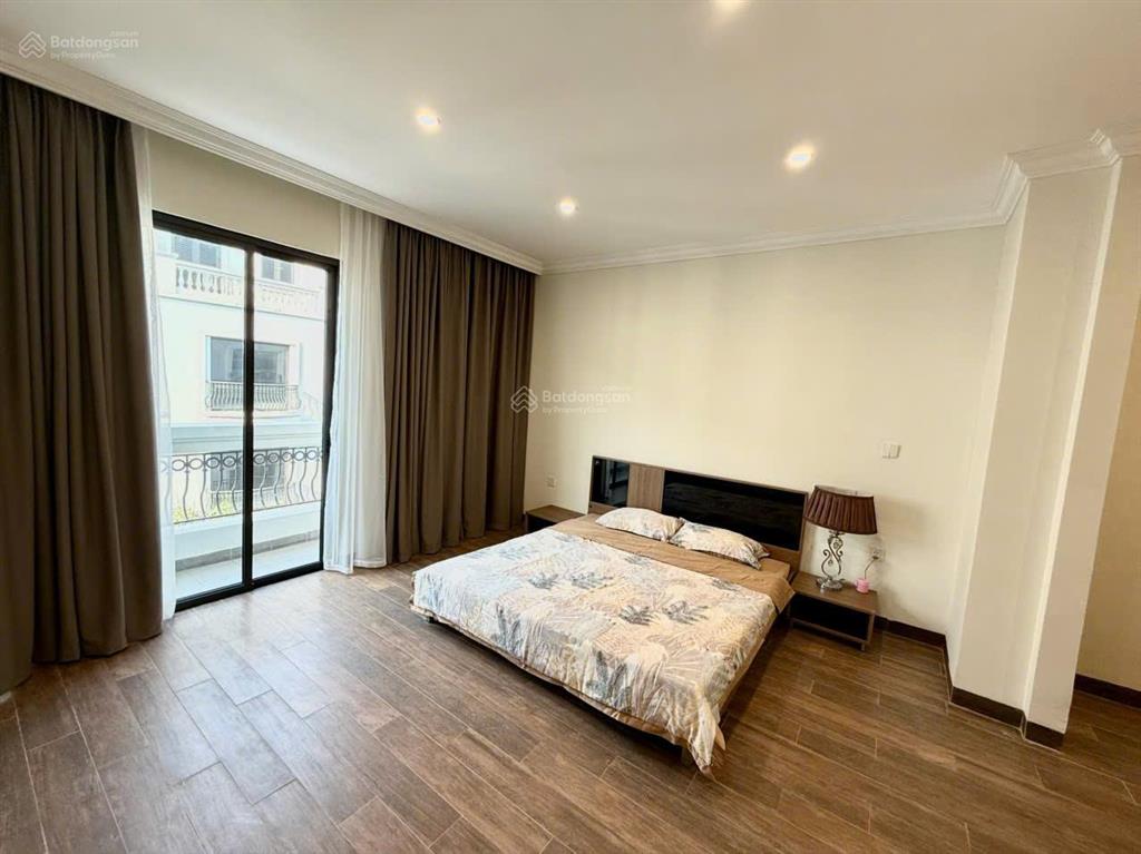 San hô 60m²  tây bắc  hoàn thiện 5 tầng  có sổ đỏ  thu về 9.6 tỉ