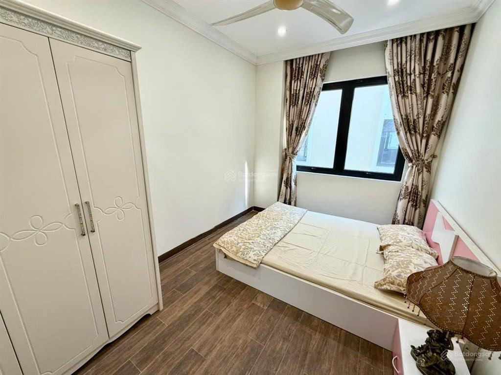 San hô 60m²  tây bắc  hoàn thiện 5 tầng  có sổ đỏ  thu về 9.6 tỉ