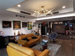 Bán cc 57 láng hạ, giá cực chất 17,8 tỷ, 193m2 đẹp, nhiều tiện ích