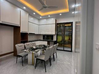 Bán nhà mỹ đình  hơn 7 đồng  35m² x 5 tầng  ngõ nông  oto đỗ gần