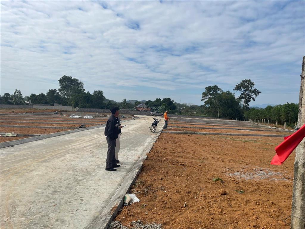 Còn 3 lô hoa hậu sát kcn lam sơn sao vàng  giá siêu tốt, sổ đỏ trao tay