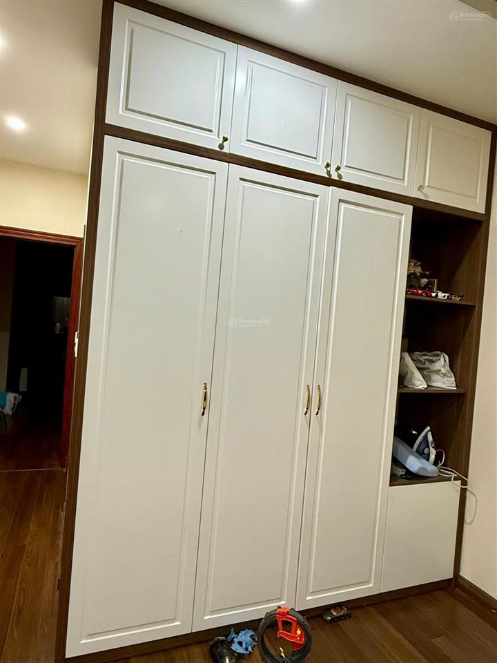 Cho thuê nhà phân lô 4 tầng, 53m2 gần c.a phường kiến hưng, hà đông