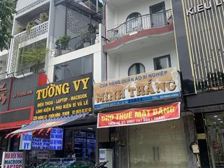 Mặt tiền 3 tháng 2 q10 lô góc 2mt vỉa hè 10m