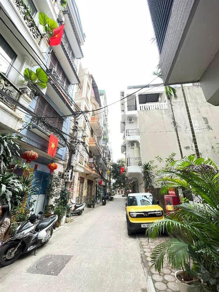 Bán nhà phố nguyễn quý đức, thanh xuân, ô tô vào nhà, 10m ra ô tô tránh vỉa hè kinh doanh, 7.65 tỷ