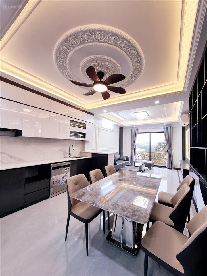 Bán nhà phố minh khai hbt, đường rộng ô tô tránh, 52m2, 7 tầng thang máy, ở và kinh doanh, 19.5 tỷ