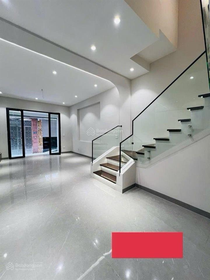 Võ thị sáu  hai bà trưng, 55m2 5t nội thất long lanh, ngõ ba gác thoáng gần ô tô, chỉ hơn 11 tỷ
