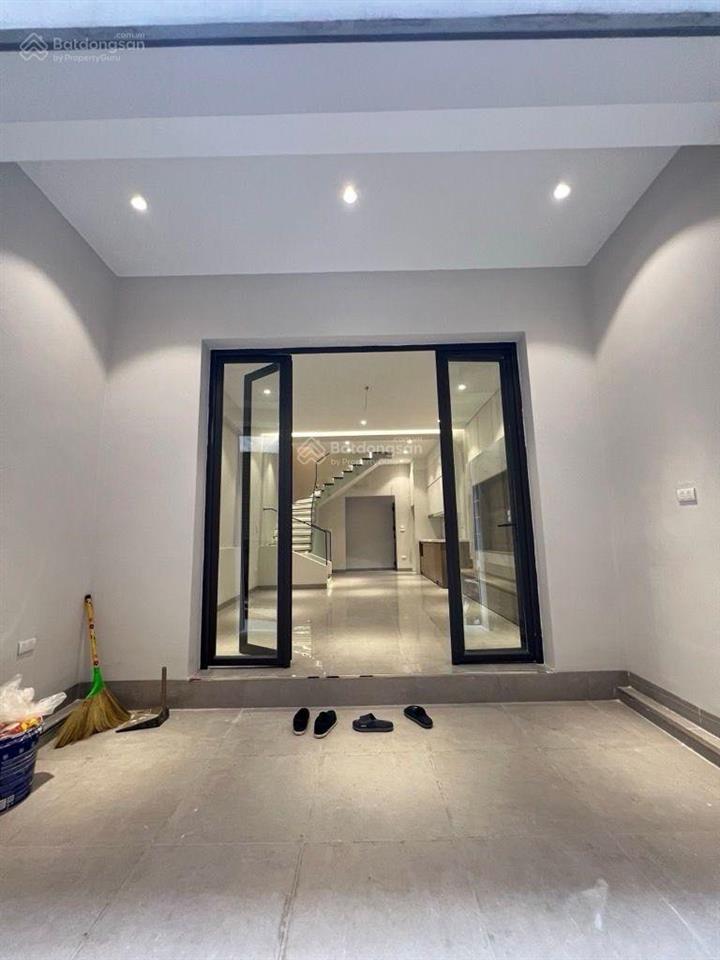 Võ thị sáu  hai bà trưng, 55m2 5t nội thất long lanh, ngõ ba gác thoáng gần ô tô, chỉ hơn 11 tỷ