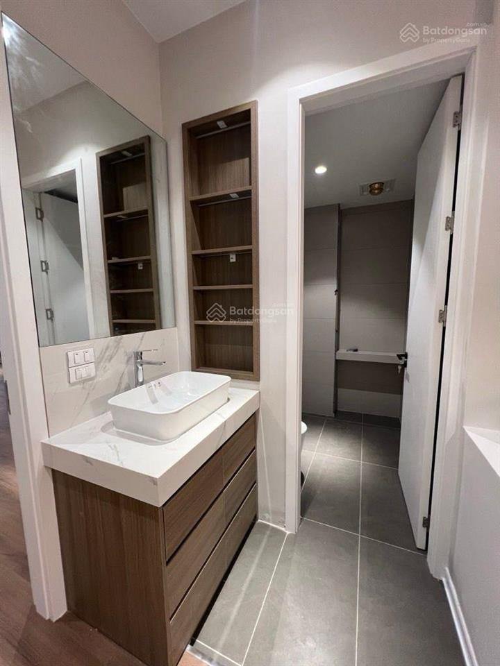 Võ thị sáu  hai bà trưng, 55m2 5t nội thất long lanh, ngõ ba gác thoáng gần ô tô, chỉ hơn 11 tỷ