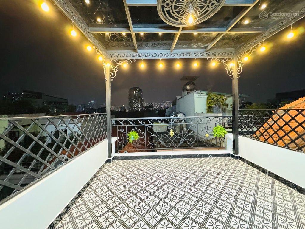 Bán nhà lương khánh thiện, đền lừ, 60m2 5 tầng mặt tiền 5.8m, ô tô đỗ, sát vườn hoa, giá 13 tỷ