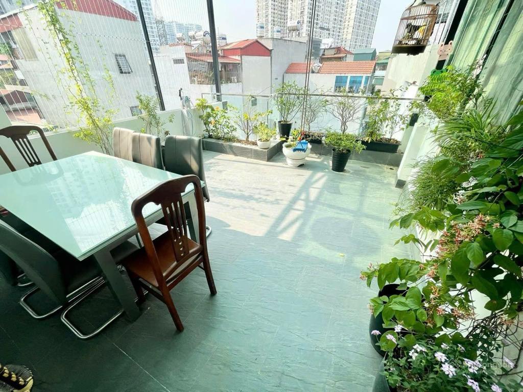 Nhà riêng phố dương văn bé hbt  65m2 xây mới 5t 3 mặt thoáng  cạnh hồ điều hoà  12.5 tỷ