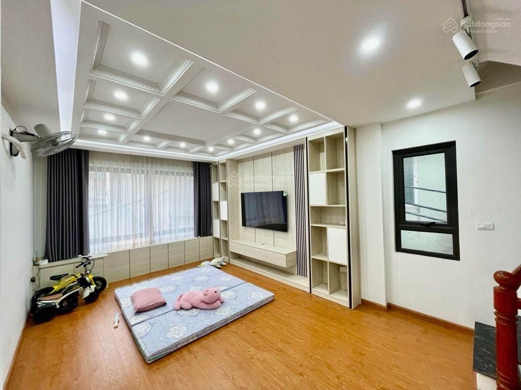 Bán nhà 36m² 7,9 tỷ  hồ đền lừ hoàng mai hà nội  ngõ ba gác, 20m ra phố  chính chủ!