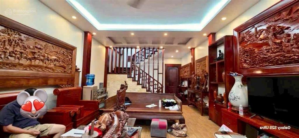 Hàng hiếm giá đầu tư  lô góc 1 nhà ra mặt đường đôi phố tân mai hoàng mai  52m2  250tr/m