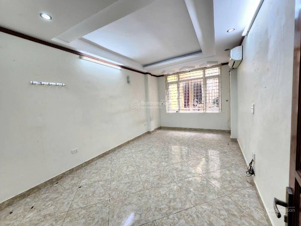 7 tỷ  giá tốt nhất khu vực  tân mai, đền lừ  35m2 5 tầng 3pn rộng  ô tô đỗ cổng