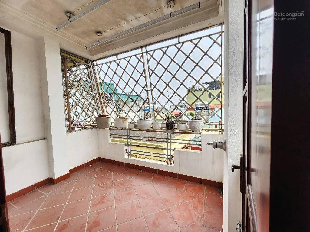 7 tỷ  giá tốt nhất khu vực  tân mai, đền lừ  35m2 5 tầng 3pn rộng  ô tô đỗ cổng