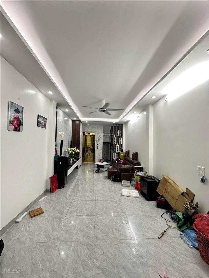 Bán nhà ngõ 147 tân mai  phân lô ô tô  52m2 6 tầng thang máy  nội thất xịn  14.2 tỷ