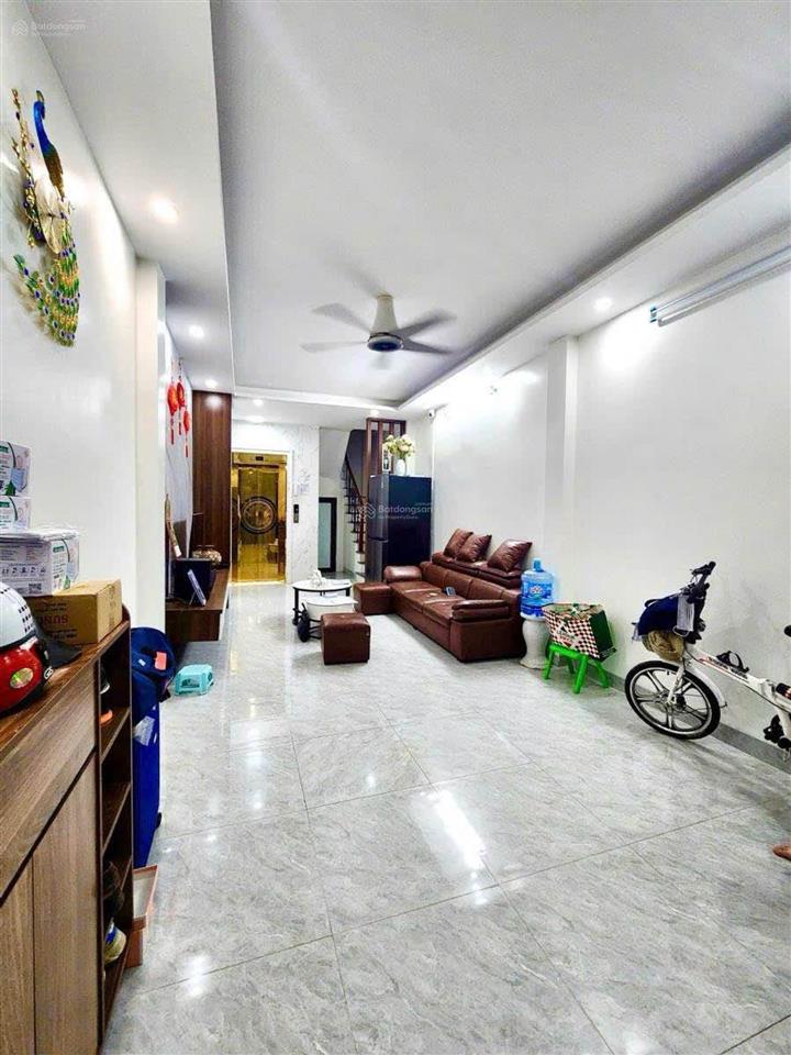 Bán nhà ngõ 147 tân mai  phân lô ô tô  52m2 6 tầng thang máy  nội thất xịn  14.2 tỷ