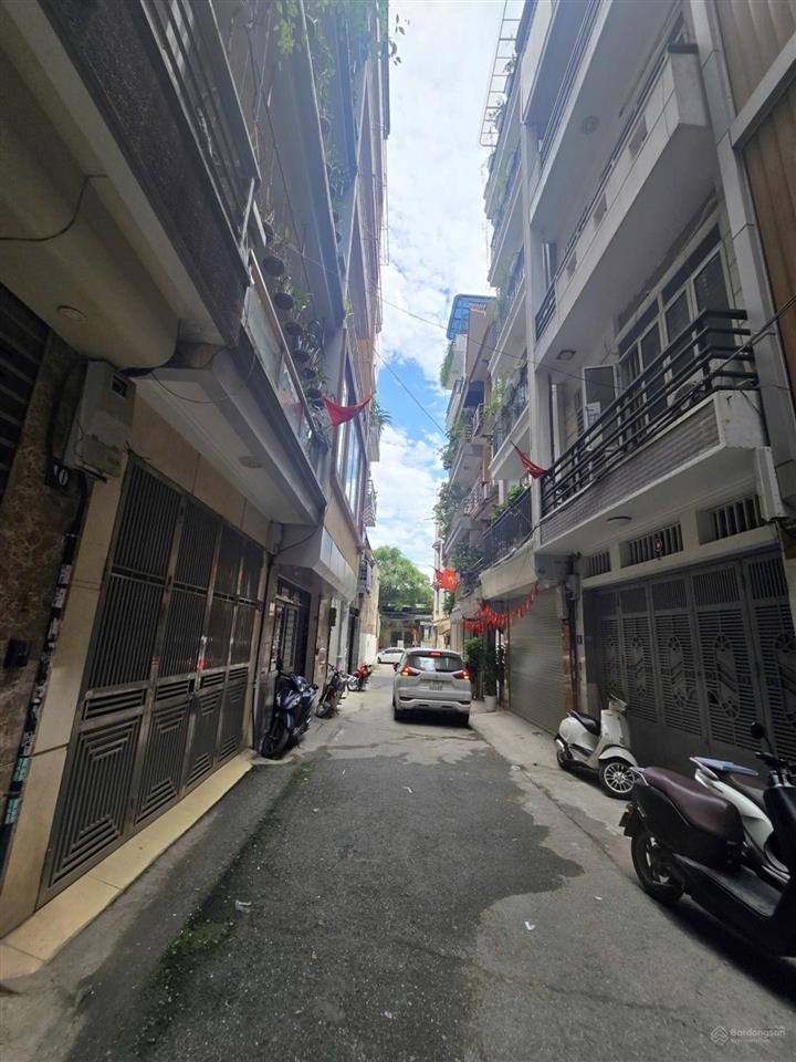 Lương khánh thiện, đền lừ  lô góc 2 mặt ngõ  48m2  4pn  view thoáng công viên  12 tỷ