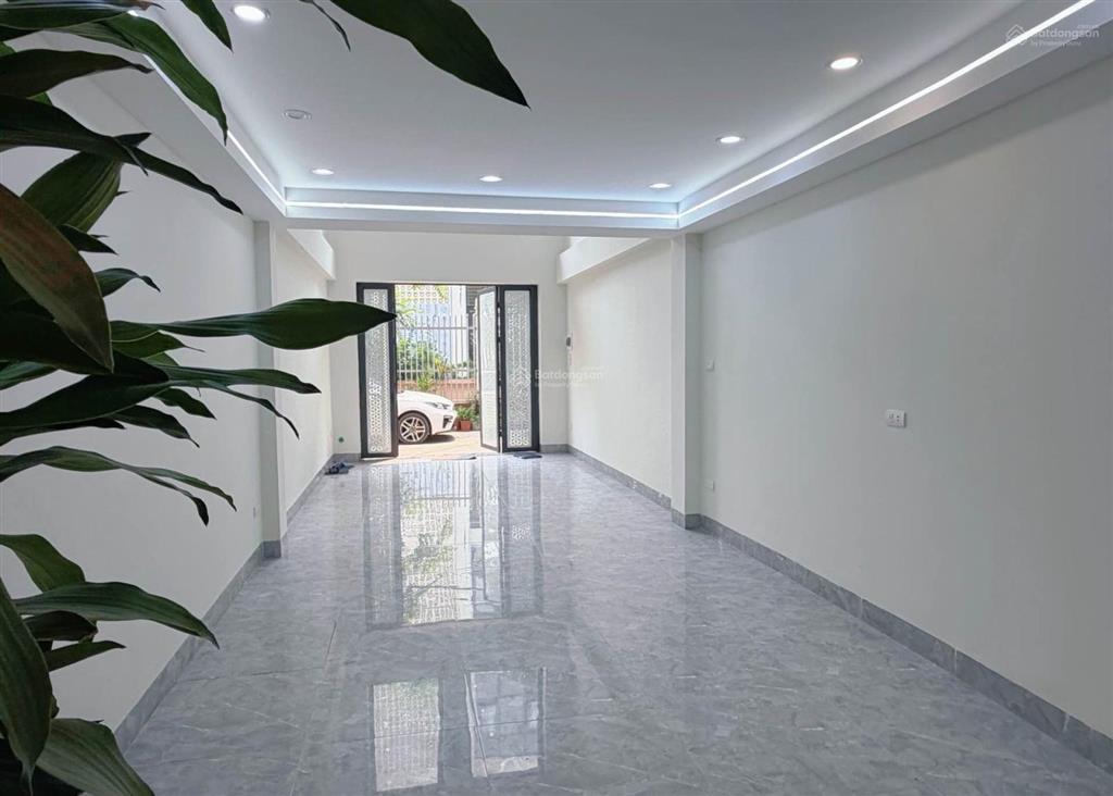 Dương văn bé hai bà trưng  45m2  6t  thang máy  gara ô tô 7 chỗ  15.8 tỷ