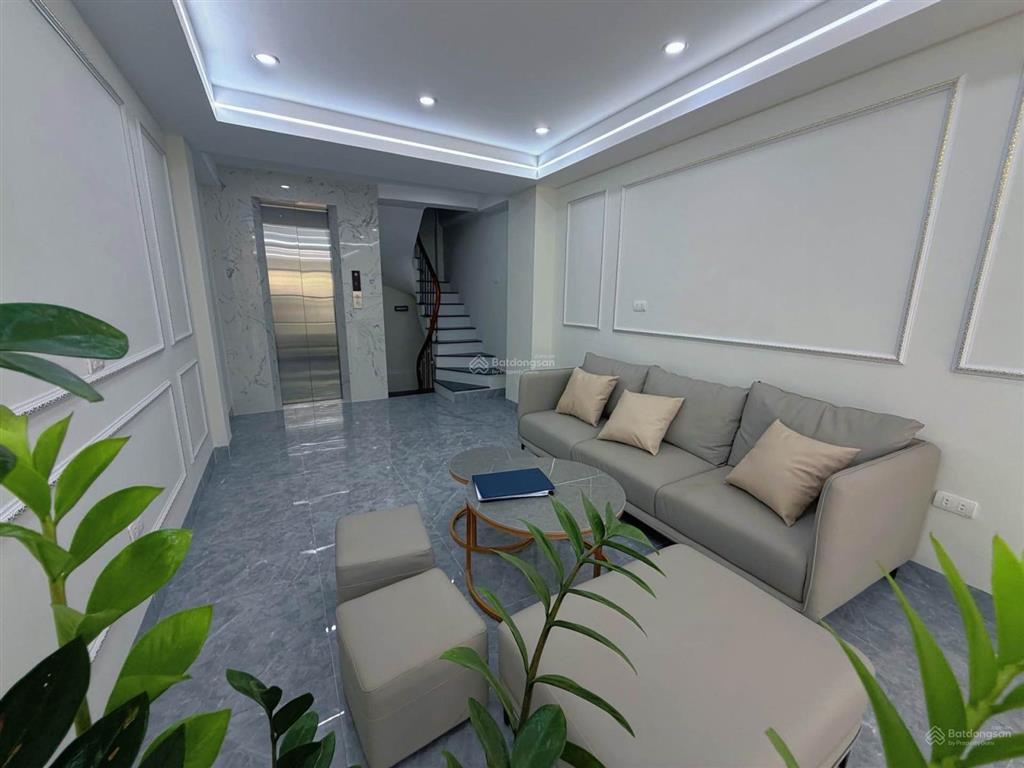 Dương văn bé hai bà trưng  45m2  6t  thang máy  gara ô tô 7 chỗ  15.8 tỷ