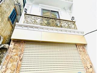 Bán nhà ngõ 197 đường hoàng mai  41m2 5 tầng 3pn rộng khép kín thang máy chạy vù vù  11.5 tỷ