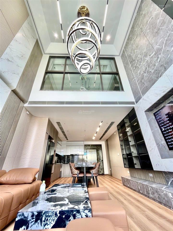 Hàng hiếm hai bà trưng, 60m2  7 tầng thang máy, ô tô tránh, vỉa hè rộng, 22 tỷ