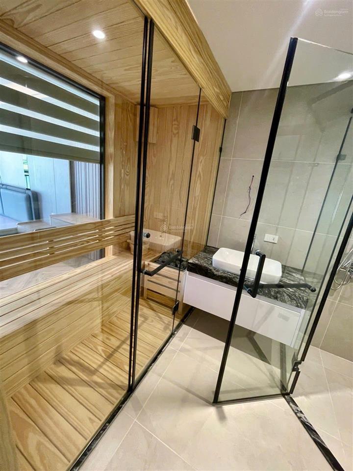 Hàng hiếm hai bà trưng, 60m2  7 tầng thang máy, ô tô tránh, vỉa hè rộng, 22 tỷ
