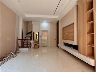 Hiếm bán nhà trần đại nghĩa, 45m2, 6 tầng thang máy, gần bách khoa, dòng tiền tốt, 12,5 tỷ