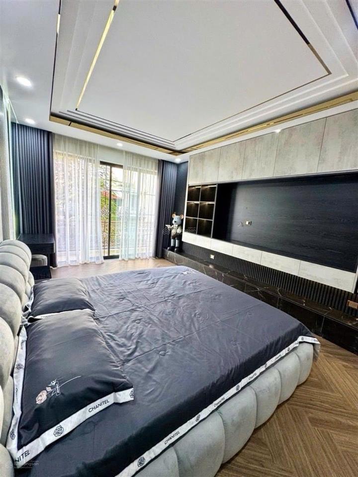 Hiếm bán mặt phố kim đồng, 68m2  7 tầng  ô tô tránh 2 làn, dòng tiền ổn định  26 tỷ