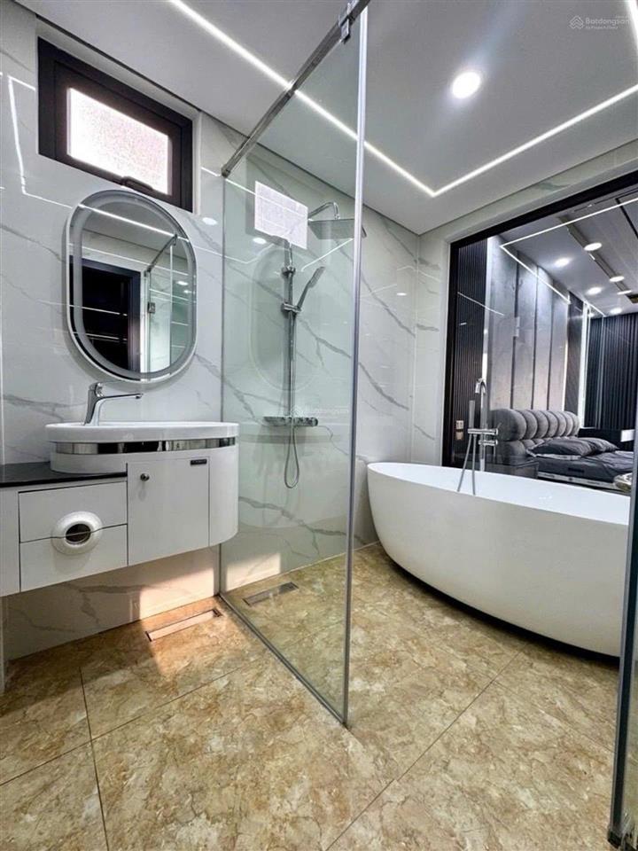 Hiếm bán mặt phố kim đồng, 68m2  7 tầng  ô tô tránh 2 làn, dòng tiền ổn định  26 tỷ