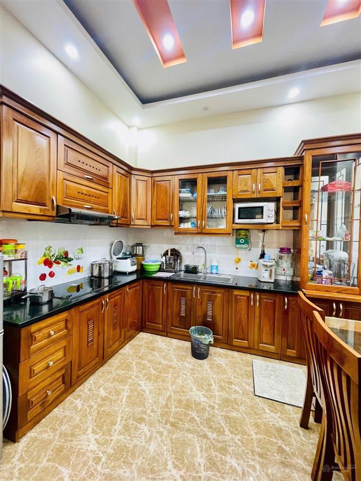 Hiếm bán nhà phân lô kđt tam trinh  mai động  60m2, vỉa hè ôtô tránh, kinh doanh tốt, giá 16,8tỷ
