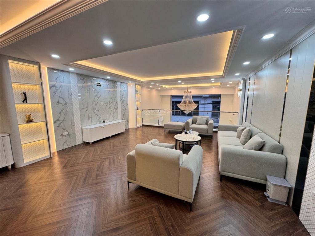 Siêu phẩm 1 nhà ra mặt phố tam trinh, 85m2 x 8t  thang máy  ô tô tránh  mặt tiền 5.5m  28 tỷ