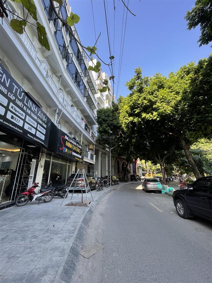 Bán nhà hồ ba mẫu  ô đồng lầm, dt 45m2 phân lô ô tô tránh, 50m ra mặt hồ, 13,5 tỷ