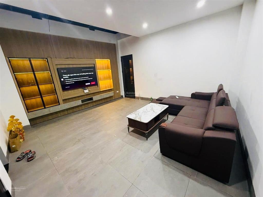 Phân lô nguyễn văn trỗi thanh xuân, dt 40m2 7t thang máy, nhà 2 mặt ngõ 3 thoáng, ô tô, nhỉnh 14 tỷ