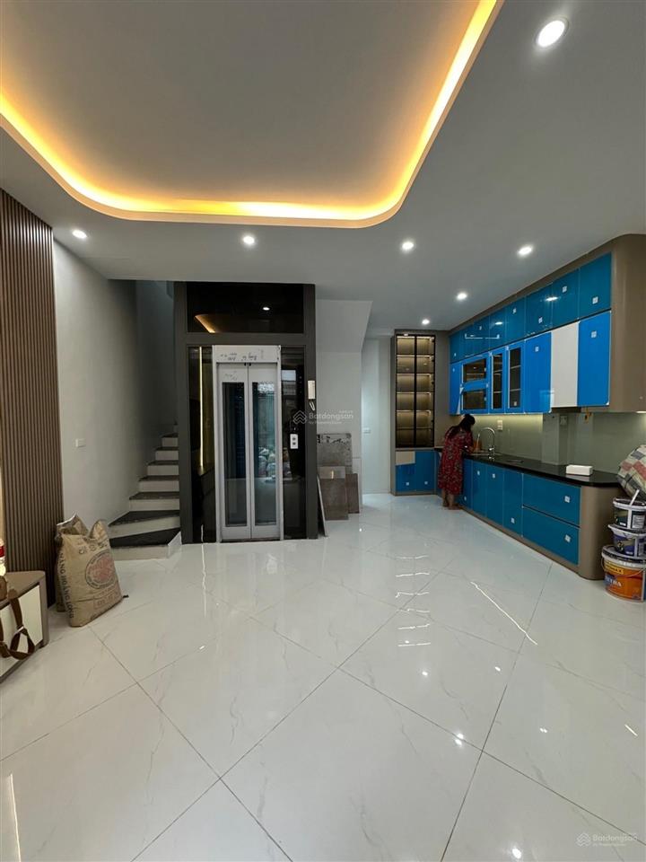 Nhà đẹp thang máy phố minh khai  dt 48m2 xây mới 7t full nội thất, 10m ra đường ô tô  13.5 tỷ