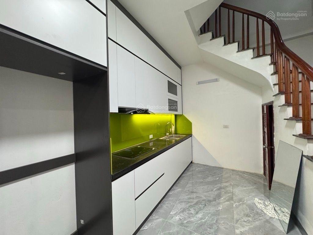 Phân lô 5 tầng  45m2  9.5 tỷ  tt quận ủy hoàng mai  ô tô tải qua lại