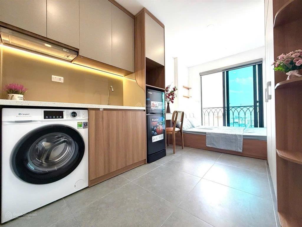Tòa nhà 8 tầng kđt đền lừ  55m2 xây mới thang máy  dòng tiền 70tr/tháng  giá 13.5 tỷ