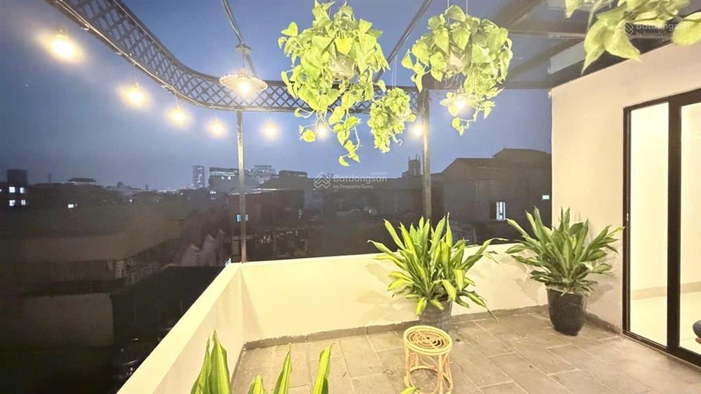 Trần đại nghĩa đồng tâm hbt, 42m2 6t thang máy, dân xây tâm huyết, 3 bước ra tới mặt phố, 12.4 tỷ